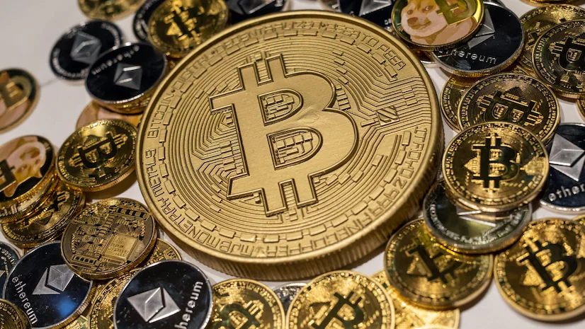Після $107 000 за BTC: три ключові сценарії до кінця 2025 року